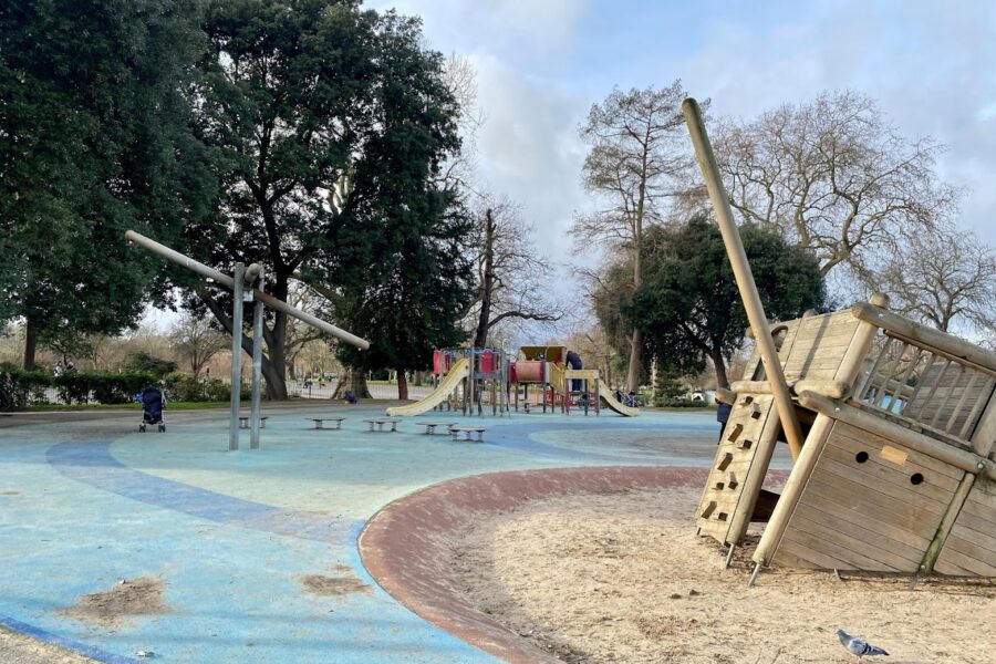 Clissold Park Playground, Stoke Newington