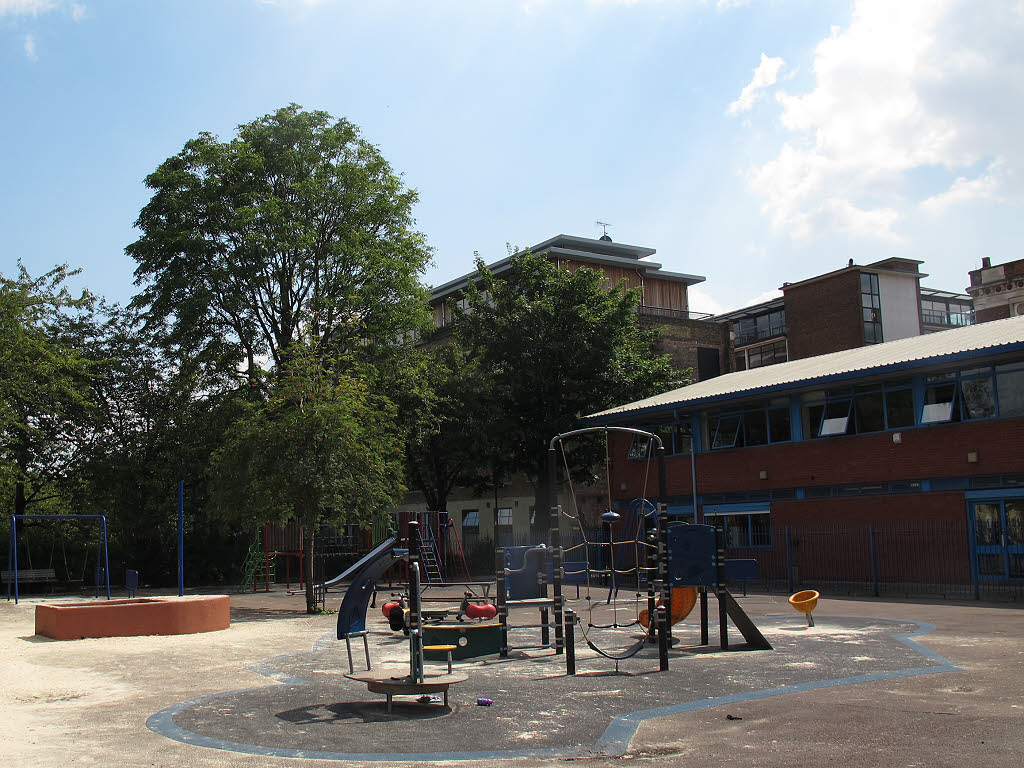 Leathermarket Gardens Playground, Southwark