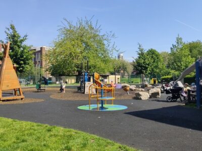 Leathermarket-Gardens-playground4