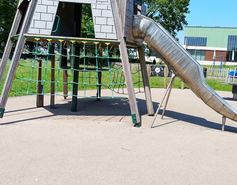 Gunnersbury Park Playground