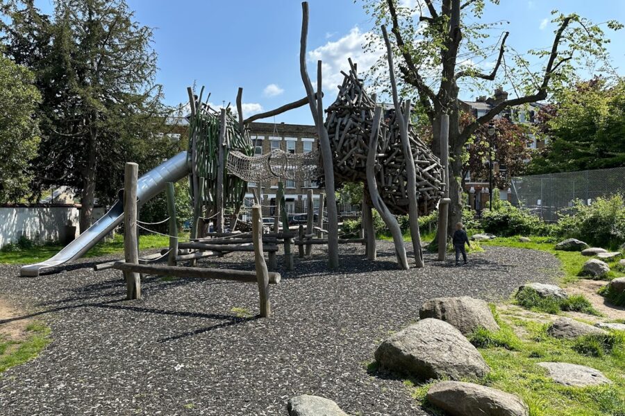 Kilburn Grange Park, London
